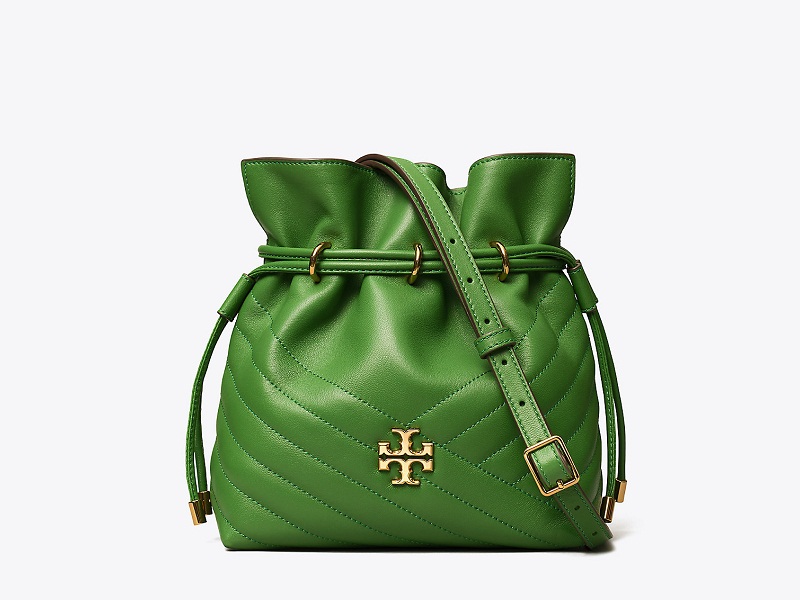 Tory Burch Kira Chevron Bucket Bag in Natural