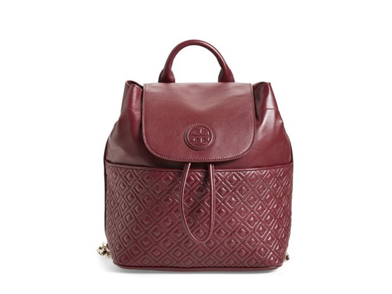 TORY BURCH TORY BURCH Marion Quilted Drawstring Backpack RED AGATE |